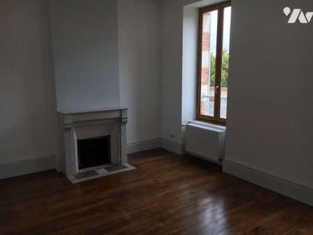 Maison CENTRE BOURG SARAN - Photo 2