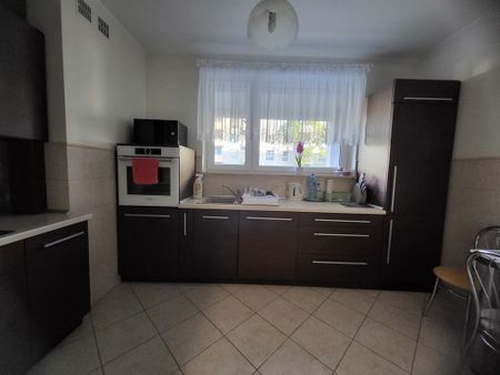 Zobacz ---> 2p.z oddzielną kuchnią - Photo 5