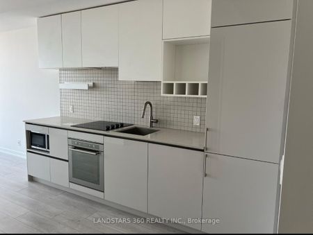 For Lease - 5 Buttermill Avenue Unit# 5601, Vaughan, Ontario - Photo 4