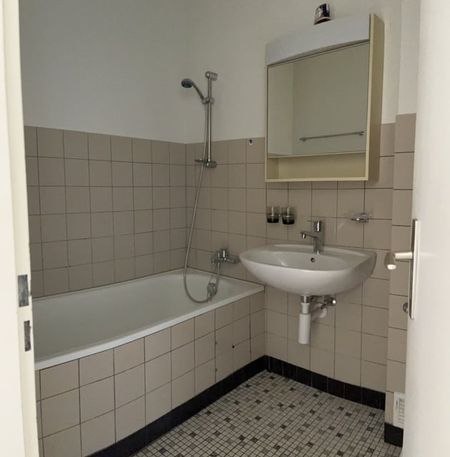 2 Zimmer, 1. Stock - Photo 4