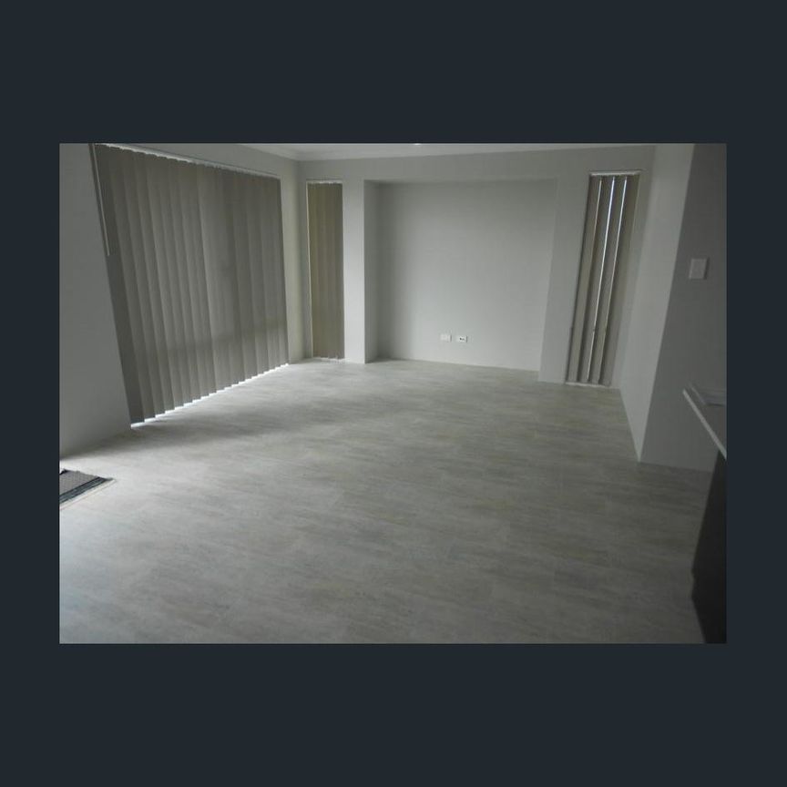 Your Beachside Escape Awaits - Photo 1