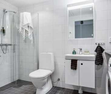 Skrinnarstigen, Riksten - Photo 1