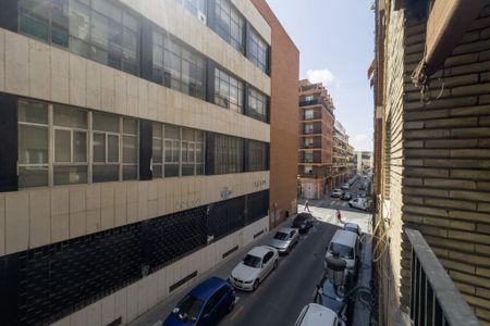 Hogar Lujoso de 3 Dormitorios en El Carmen - Photo 3