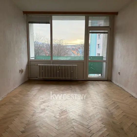 Pronájem bytu 2+1, 56 m - Photo 1