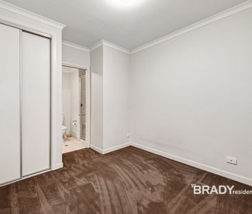 210/547 Flinders Lane, Melbourne - Photo 2