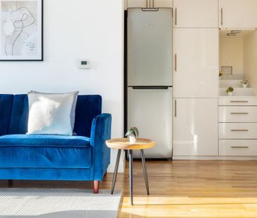 2 bedroom flat to rent - Photo 3