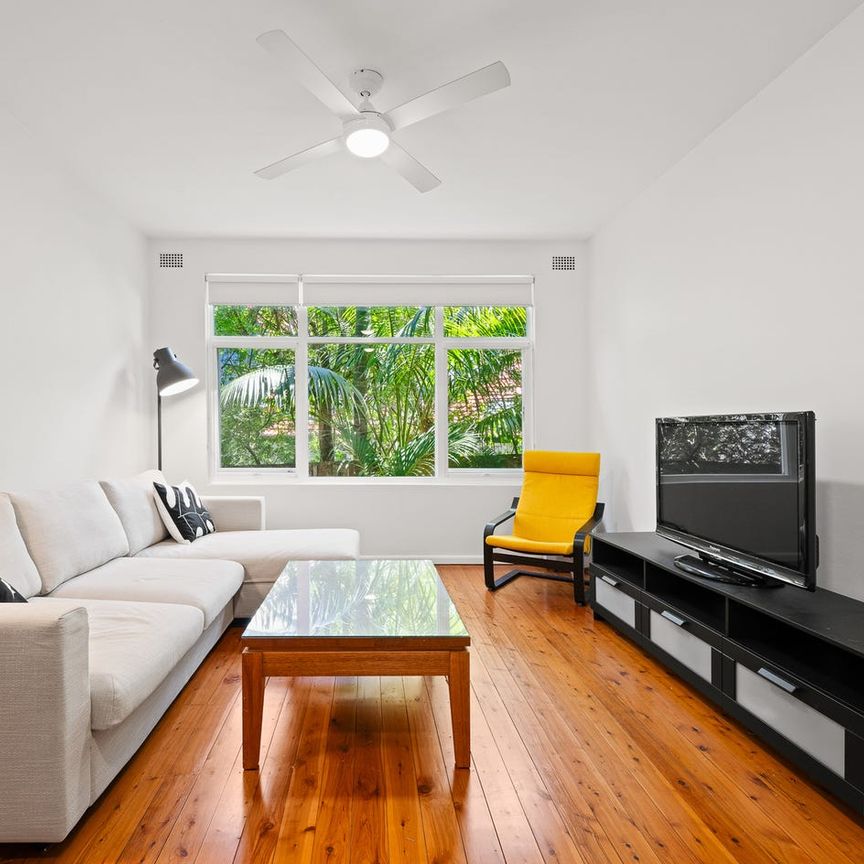 Modern Furnished Apartment - Photo 1