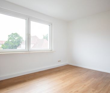 Modern renovierte Singlewohnung mit Einbauküche und Fußbodenheizung... - Photo 1