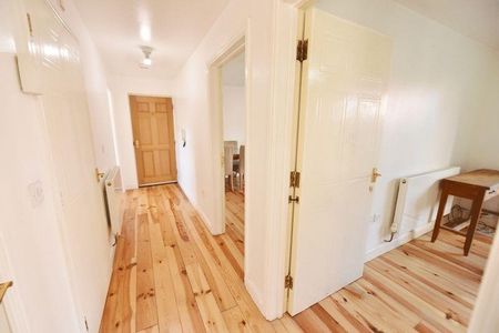 Apartment to rent - Photo 2