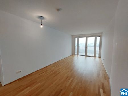 Toll aufgeteilte 2-Zimmerwohnung mit Balkon in U-Bahnnähe - Photo 2
