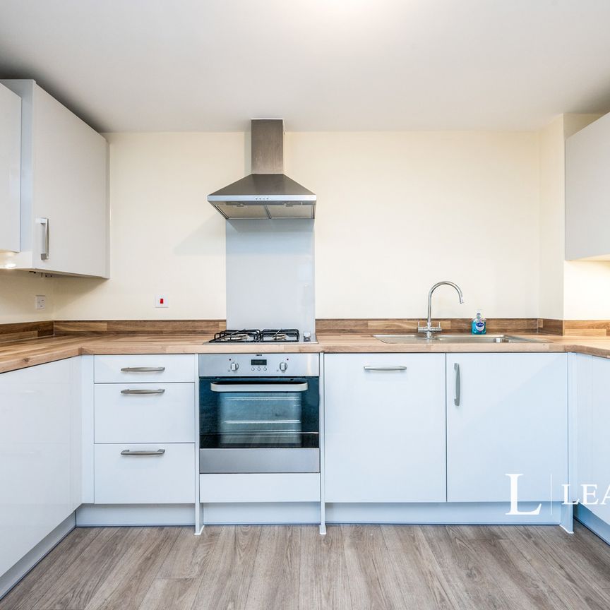 2 bedroom apartment to rent Swiftsure Drive, Brooklands, Milton Keynes, MK10 - Photo 1