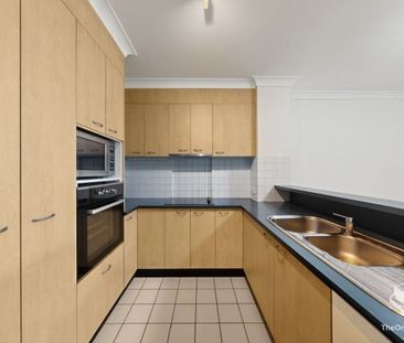 Furnished 2B2B Apartment at heart of Toowong - Photo 6