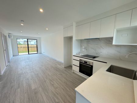 Brand New 2 Bedroom Apartment - Photo 5