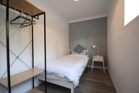 3 bedroom terraced house to rent - Photo 4