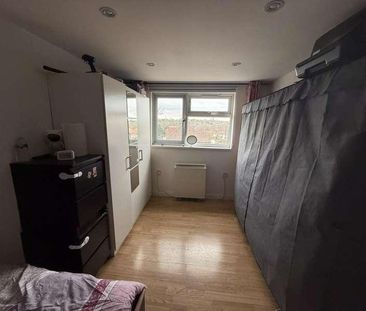 Waterfall Road, London, N11 - Photo 4