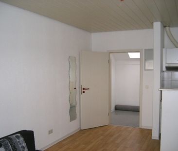 SINGLE (NR)- helles Apartment Nähe Südbahnhof o. Döhler /Telekom-City - Photo 1