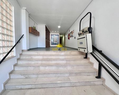 APARTMENT WITH 2 BEDROOMS AND 1 BATHROOM - Photo 2