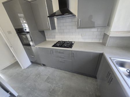 2 Bed Flat, Lawless House, E14 - Photo 4