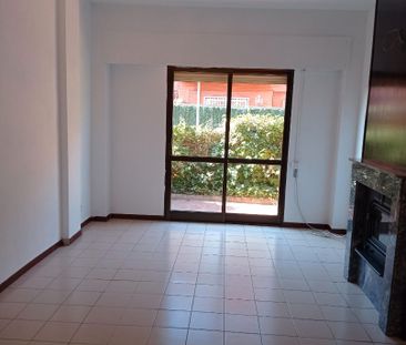 Casa adosada de alquiler en Calle de Santillana del Mar, 12, Casco ... - Photo 5