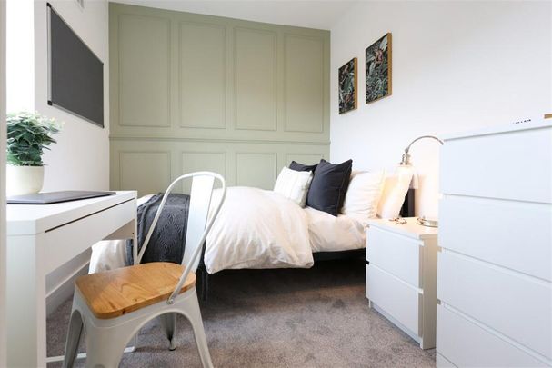 5 bedroom house to rent - Photo 1