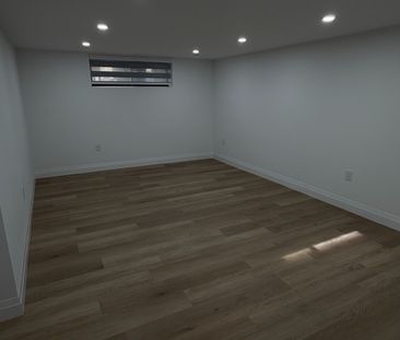 For Lease - 31A (Basement) Laurel Avenue, Toronto, Ontario - Photo 3