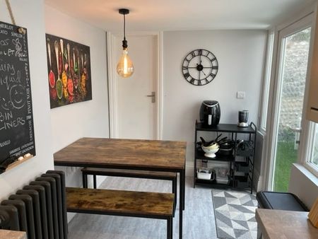 Room in a Shared Flat, Egremont Place, BN2 - Photo 3