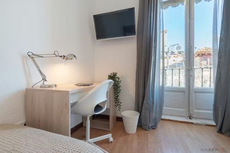 Calle de San Vicente Ferrer, Madrid, Community of Madrid 28015 - Foto 4