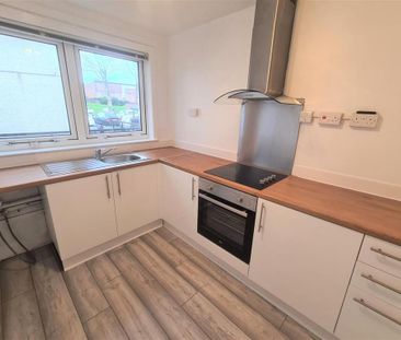 2 bedroom apartment to rent - Photo 6