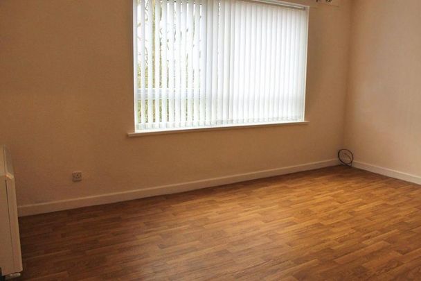 1 Bedroom Apartment To Let - Photo 1