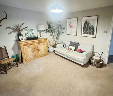 Market rasen, Rand - Photo 1