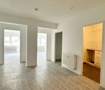 WUPPERTAL-ZENTRUM: HELLE & GROßZÜGIGE 3-ZIMMERWOHNUNG IN ELBERFELD-... - Photo 5