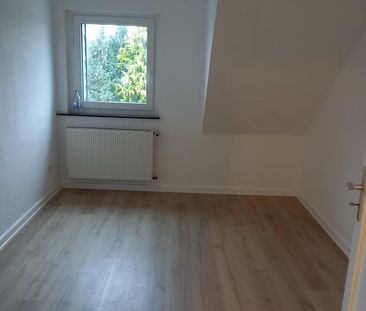 3-Zi-Wohnung, neu renoviert - Photo 2