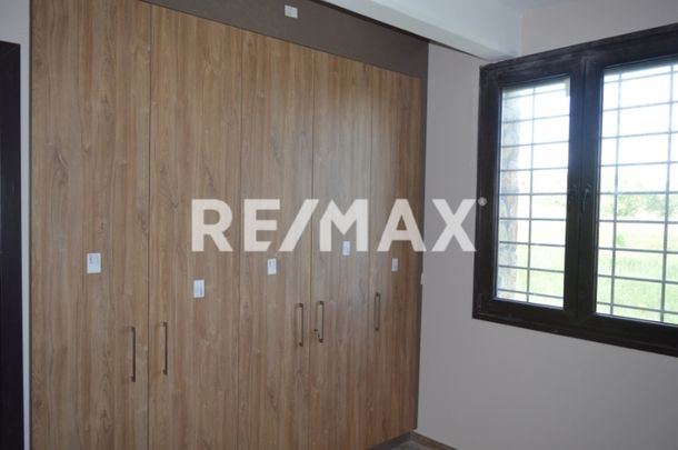 Νεόδμητο πολυτελές διαμέρισμα στην Αγία Παρασκευή - Φωτογραφία 1