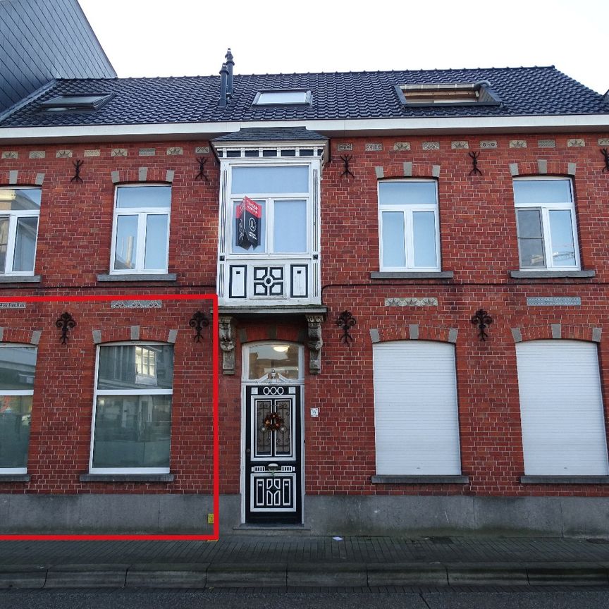 Gelijkvloers appartement op centrale ligging! - Photo 1