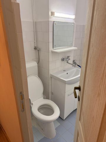 🏠 De închiriat apartament 3 camere – Zona Lipovei- - Photo 2