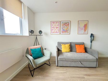 London Road, St. Leonards, TN37 6FL - Photo 2