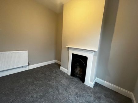 Greenfield Road, Harborne, Birmingham, B17 0EE - Photo 2