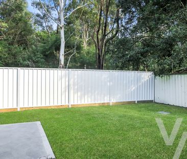 19b Rosemount Drive, Raymond Terrace NSW 2324 - House For Rent | Do... - Photo 4