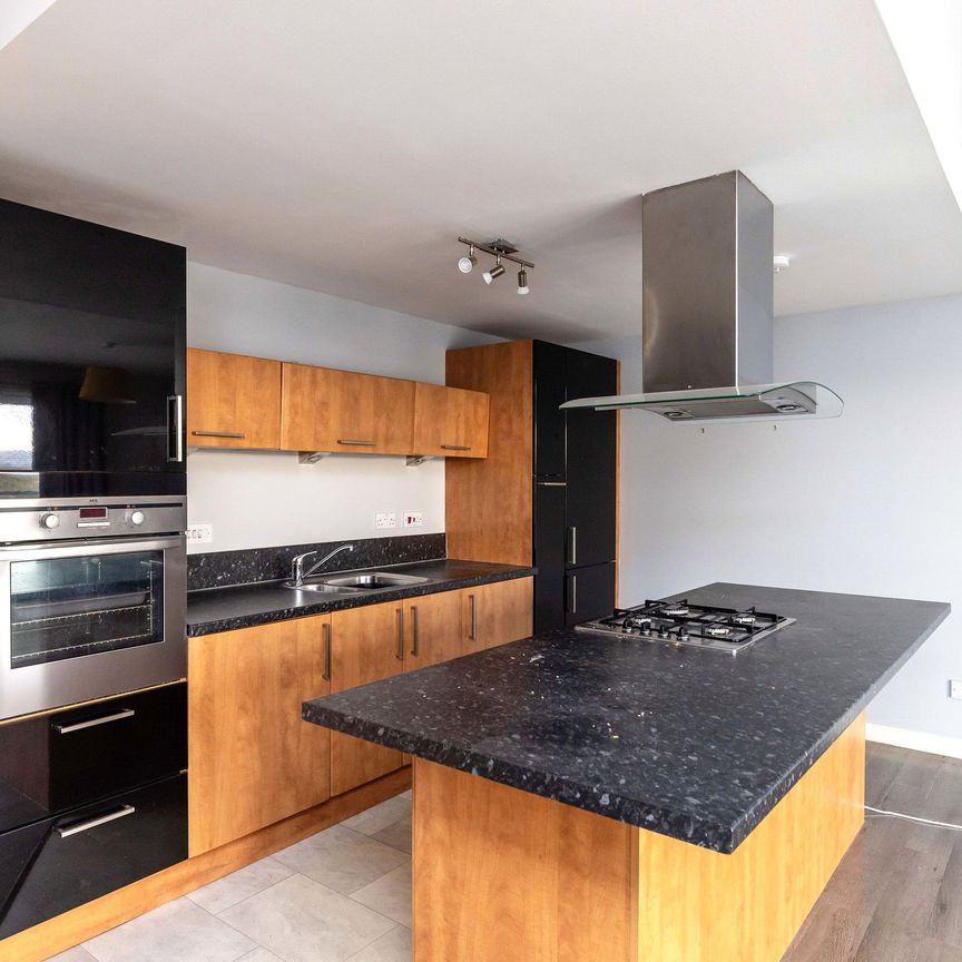 Flat 10, 6 Tait Wynd - Photo 1