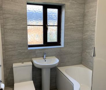 1 bedroom semi-detached house to rent - Photo 6