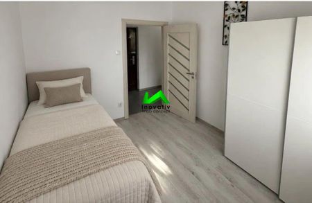 Apartament de inchiriat 3 camere Sibiu Luptei - Photo 3