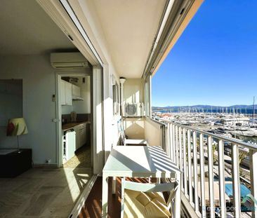 Studio pour 2 personnes avec vue mer panoramique, sur le port d'Hyères - Photo 6