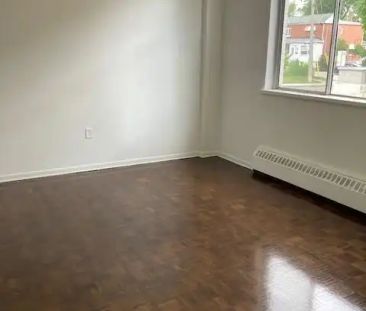 2255 Weston Road, Toronto — 1 Bedroom - Photo 6