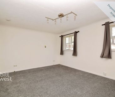 ground flat to rent - Photo 2