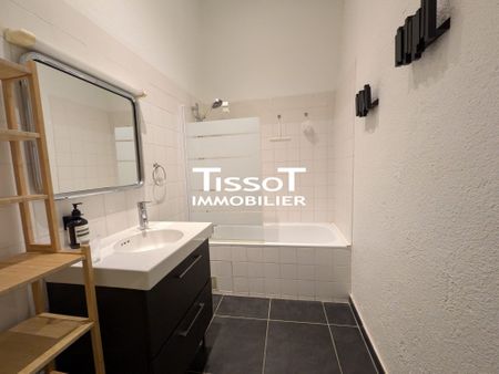 Location Appartement 2 pièces 54m² NIMES 30000 - Photo 5