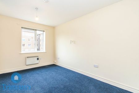 2 bed Apartment for Rent - Photo 5