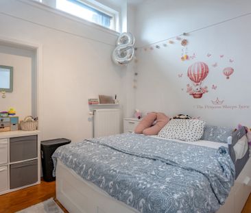 Gerenoveerd 1-slaapkamerappartement in het centrum van Kapellen! - Photo 3