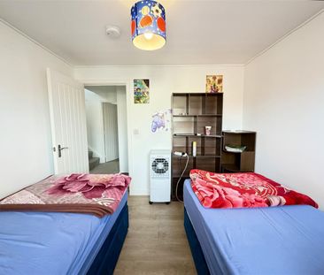 4 Bedroom House - Detached To Let - Photo 6