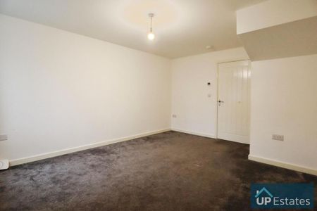 3 bedroom townhouse to rent - Photo 4