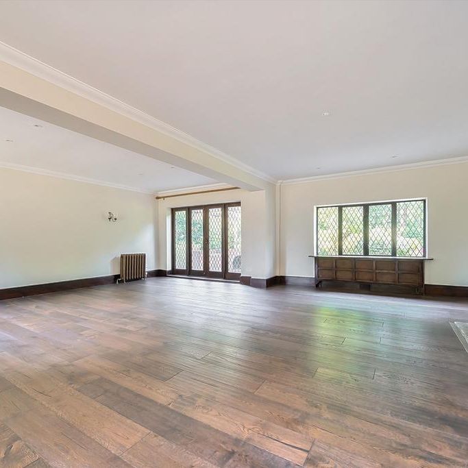 5 bedroom detached house to rent - Photo 1